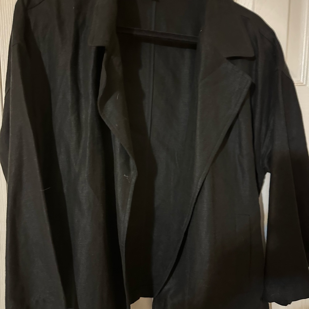 Eileen Fisher Stylish Black linen Jacket